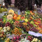 Ягоди та фрукти - у чому відмінності?